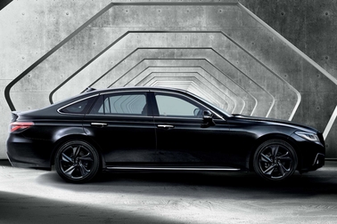 特別仕様車HYBRID 2.5 RS“Limited”