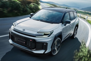 GR SPORT（プラグインハイブリッド）