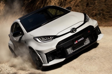 RZ“High performance”［GR-DAT（8AT・4WD）］